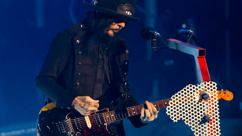 Mick Mars disease